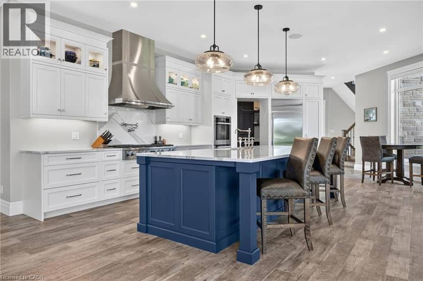 927549 Oxford Road 8 — photo 12 of 40
