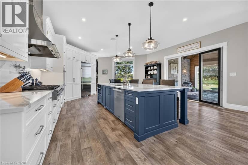 927549 Oxford Road 8 — photo 15 of 40