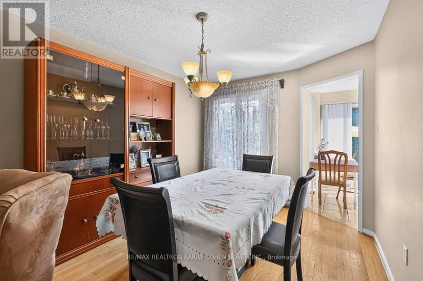 2528 Willowburne Drive, Mississauga, photo 7