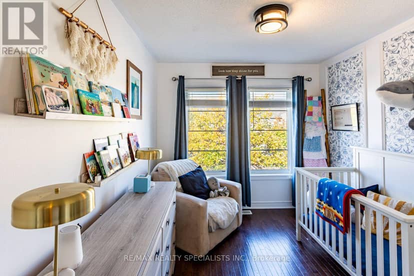 2454 Montagne Avenue — photo 18 of 40