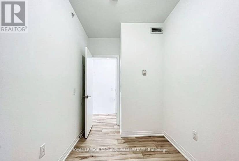 216 - 408 Browns Line — photo 16 of 20