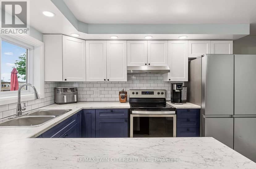 251 53 Highway — photo 18 of 40