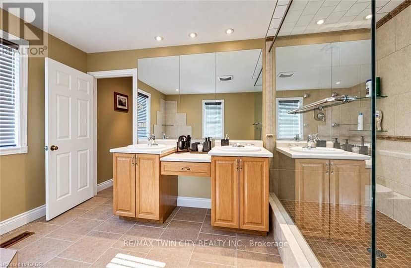 34 Braun Street — photo 28 of 40
