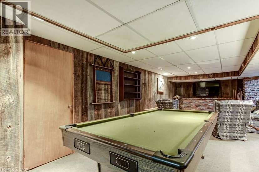 215 BRIAR HILL Crescent — photo 30 of 39