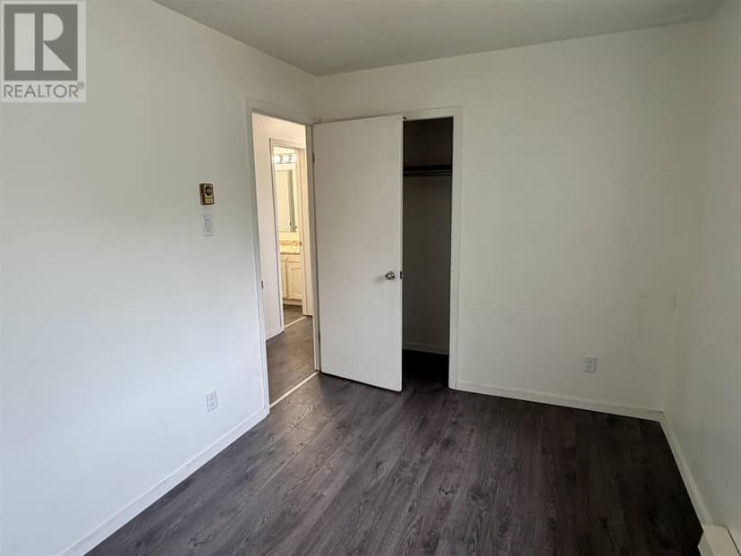 9 Lisbon RD — photo 17 of 23