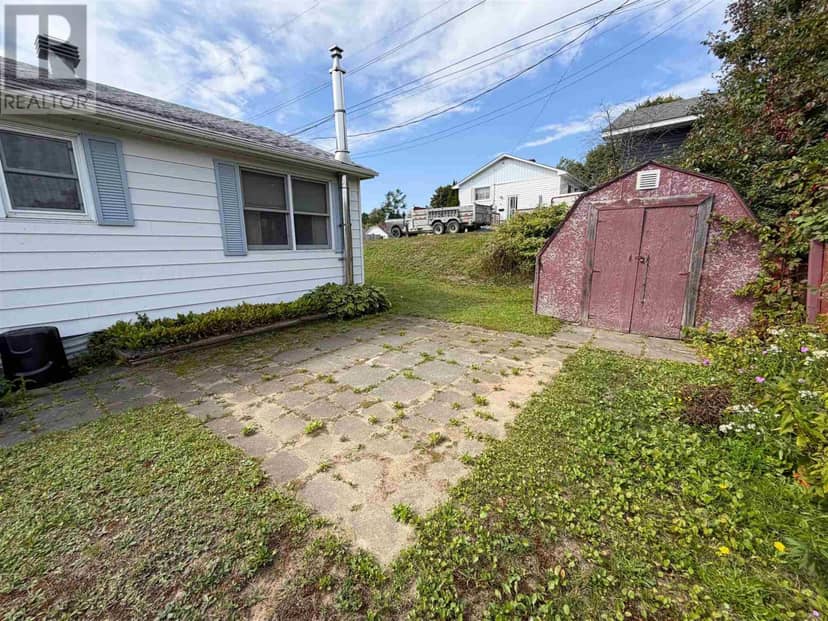 2 Tecumseh RD — photo 27 of 27