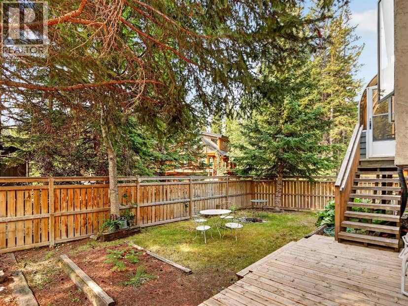 22 Pinewood Crescent — photo 9 of 32