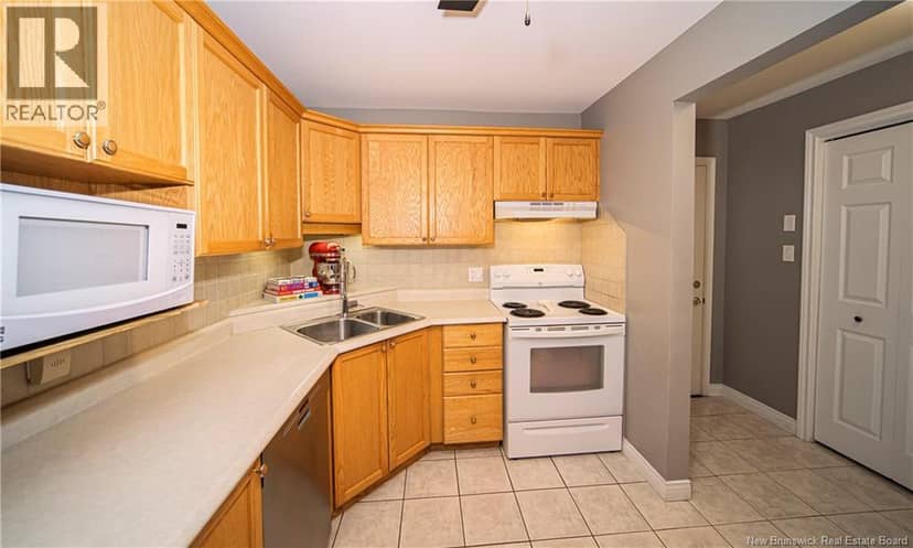 158 Hanwell Road Unit# 211, Fredericton, photo 5