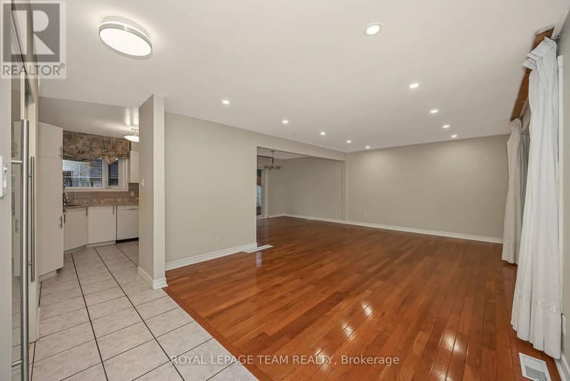 2200 Martha Avenue, Ottawa, photo 8