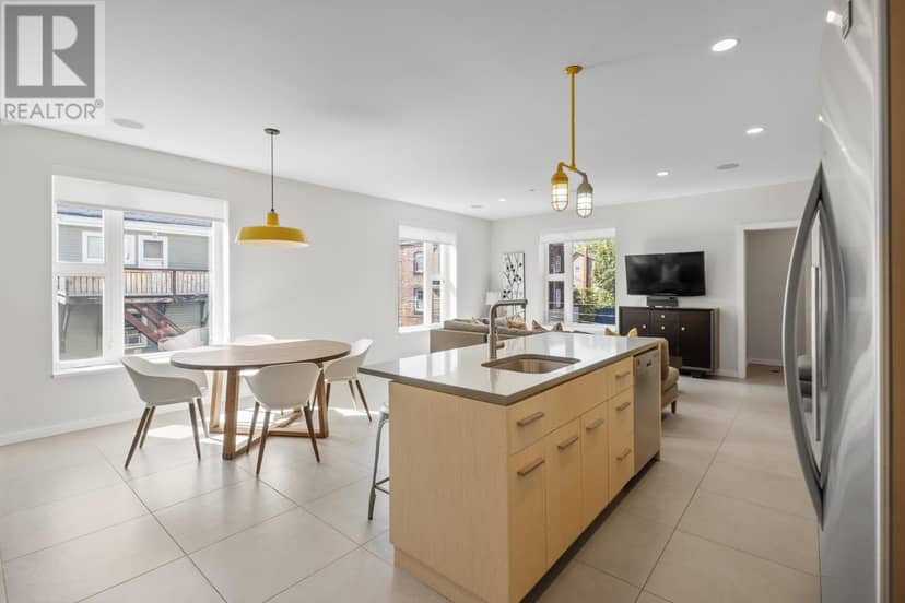 50 King Street — photo 29 of 40