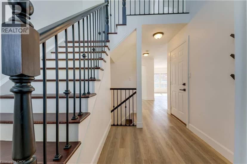 31 SWARTZ Street, Kitchener, photo 3