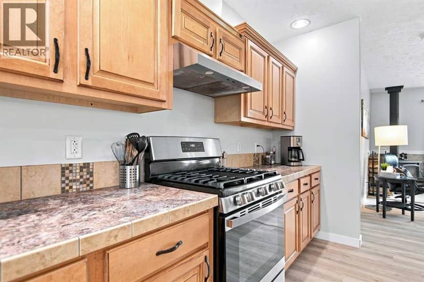 370040 Range Road 4-0 — photo 19 of 40