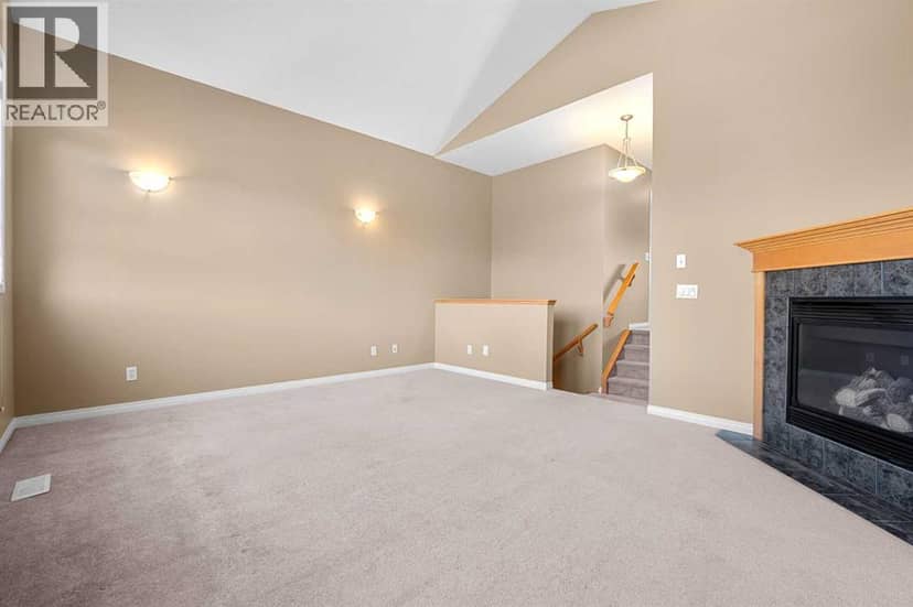 15 Cranfield Manor SE — photo 14 of 40