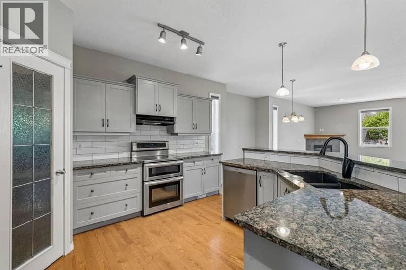 48 Rockywood Circle NW, Calgary, photo 6