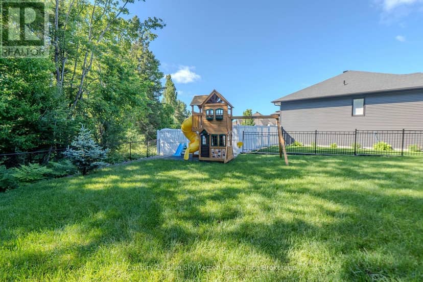 51 Welkin Grove — photo 14 of 40