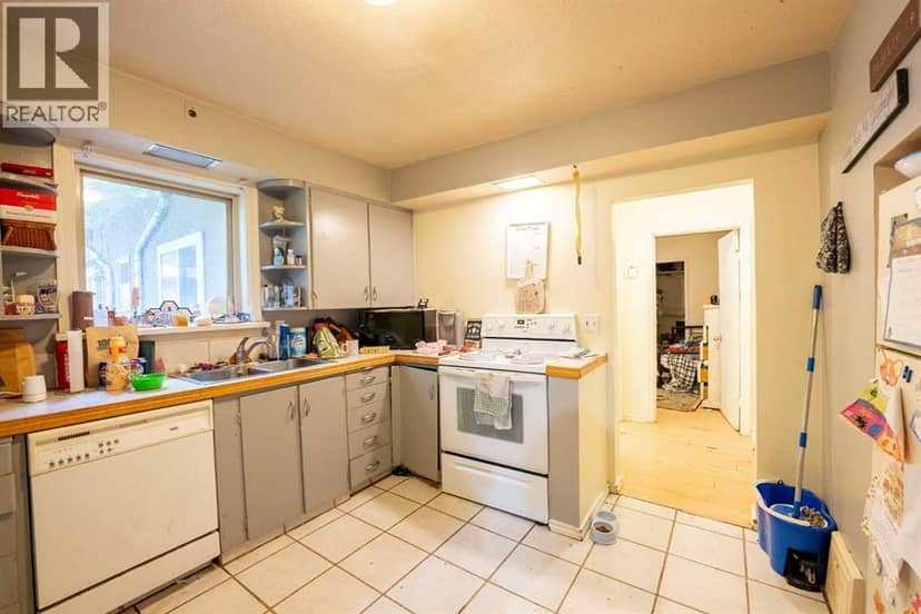 1501 16 Avenue S, Lethbridge, photo 6