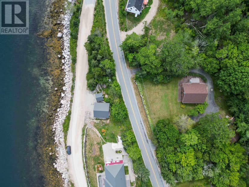 1558 Highway 329 — photo 4 of 40