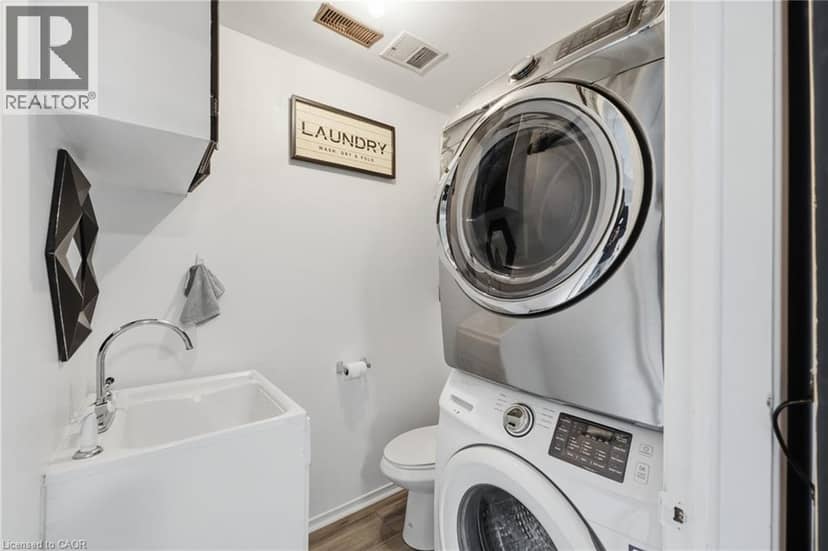22 BOND Street Unit# D — photo 9 of 30