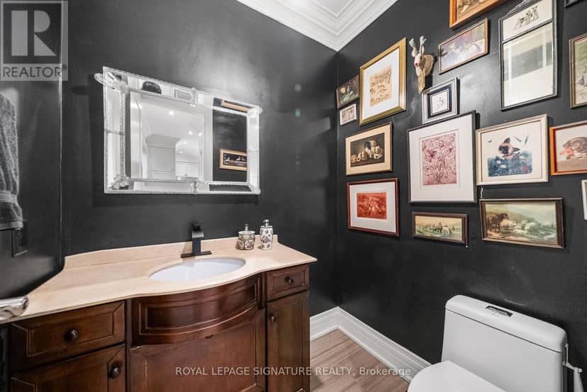 39 Regina Avenue — photo 17 of 39