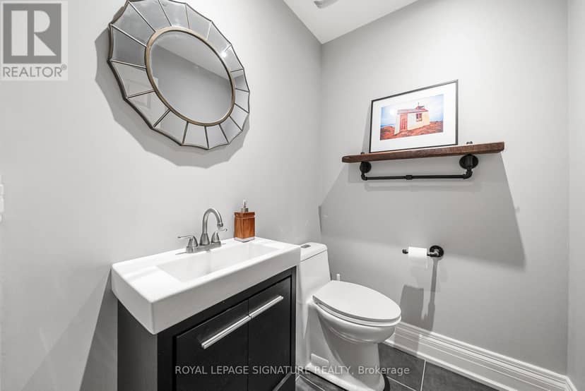 39 Regina Avenue — photo 32 of 39