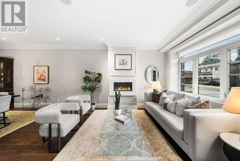39 Regina Avenue, Toronto, photo 4