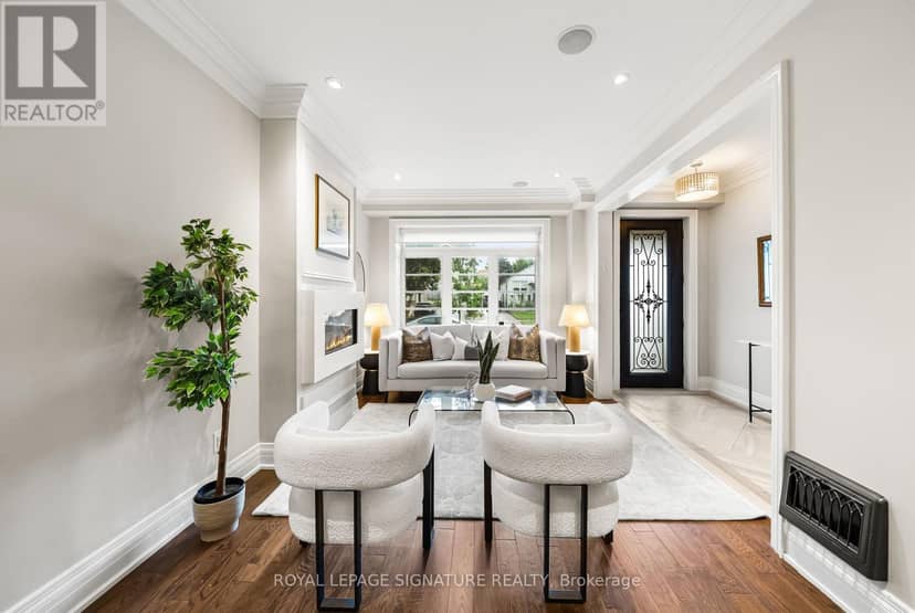 39 Regina Avenue, Toronto, photo 5