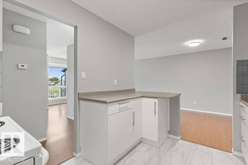 #4 14620 26 ST NW — photo 29 of 40
