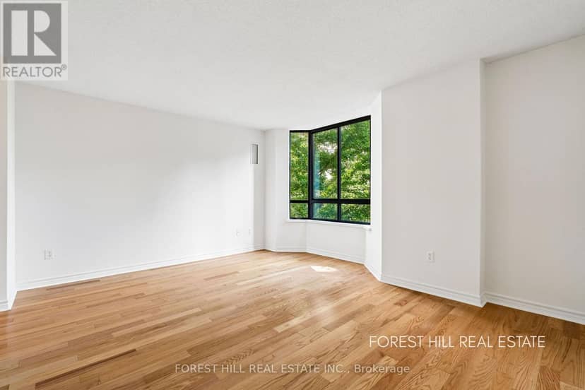 301B - 195 St. Patrick Street — photo 12 of 18