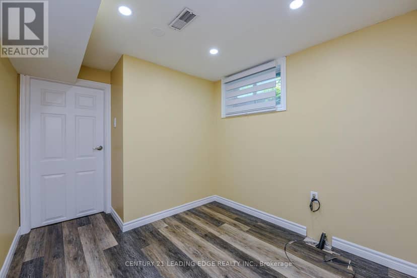 169 Hickling Trail — photo 40 of 40