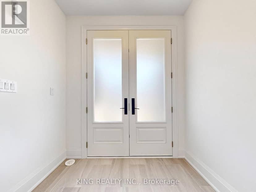 107 Jack Bowerbank Boulevard — photo 3 of 30