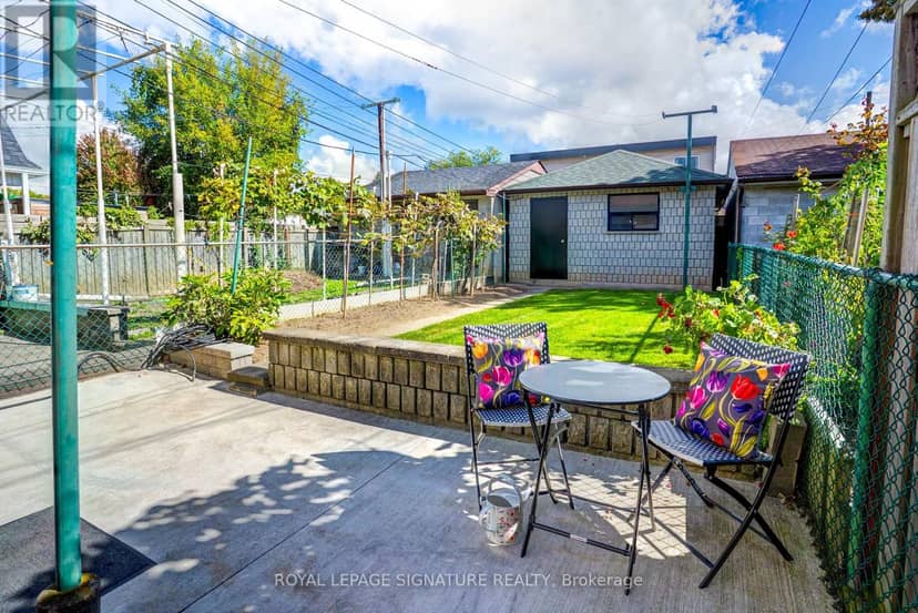 105 Earlscourt Avenue — photo 22 of 22
