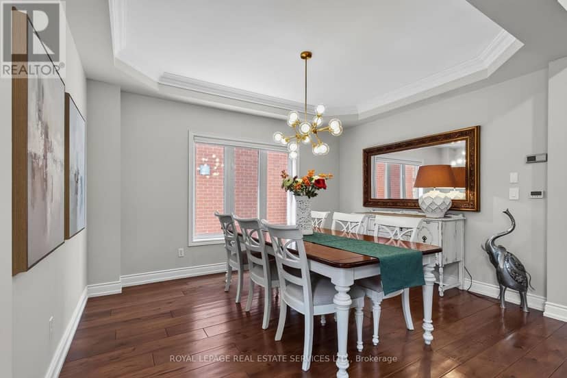 2329 Glenfield Road — photo 10 of 40