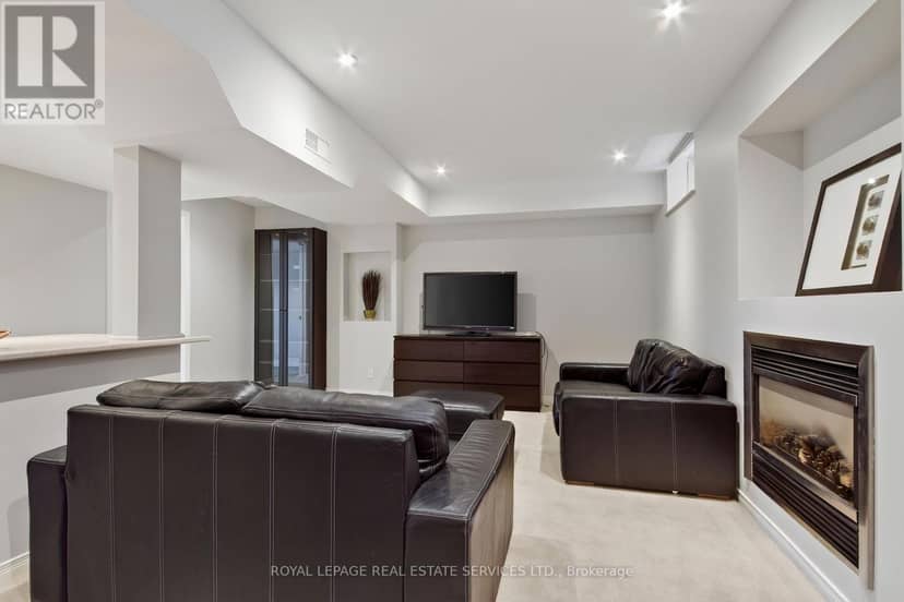2329 Glenfield Road — photo 34 of 40