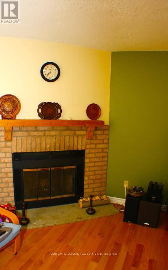 173 Lech Walesa Drive — photo 15 of 26