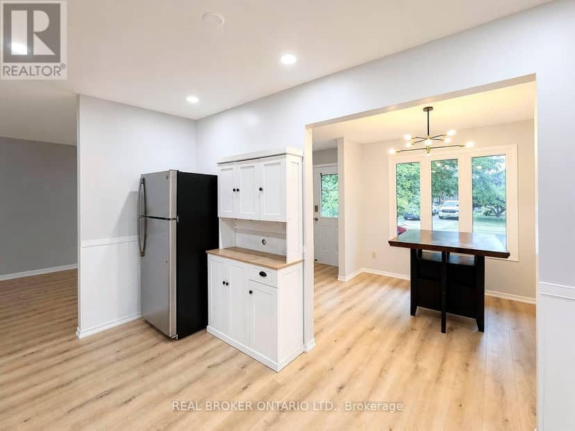 713 Railton Avenue — photo 10 of 35