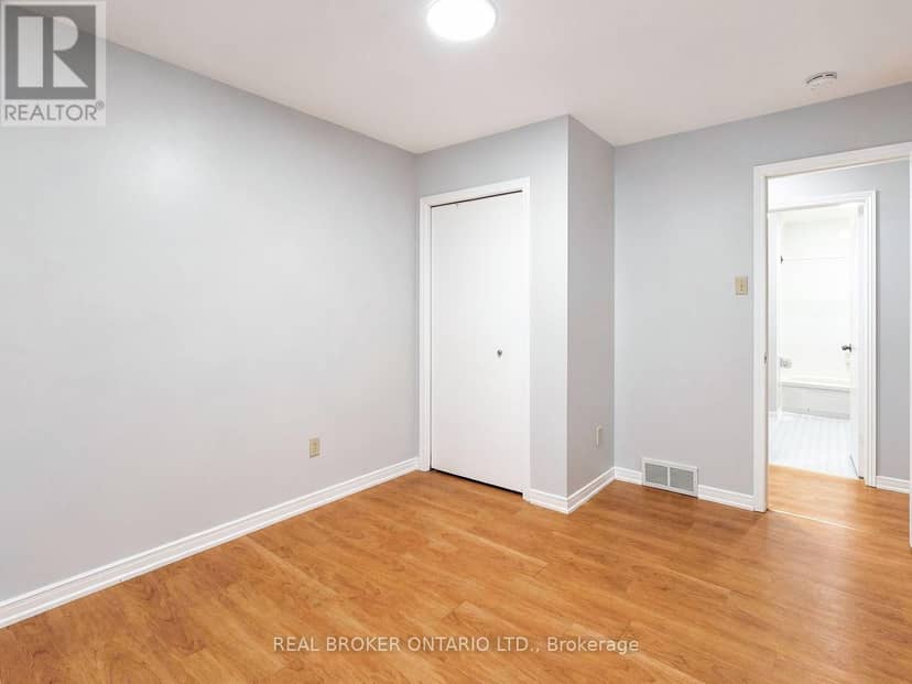713 Railton Avenue — photo 15 of 35