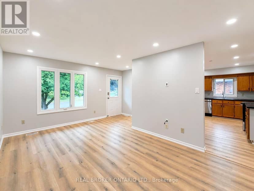 713 Railton Avenue, London East, photo 7