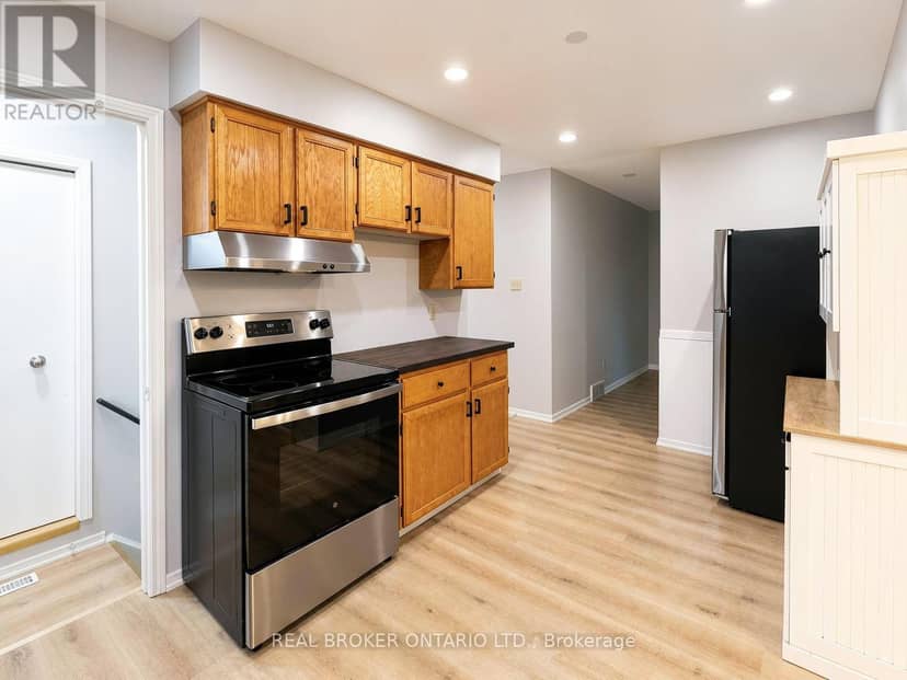 713 Railton Avenue — photo 9 of 35