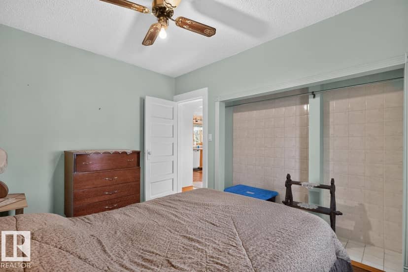 6 Mont Clare Pl — photo 16 of 40