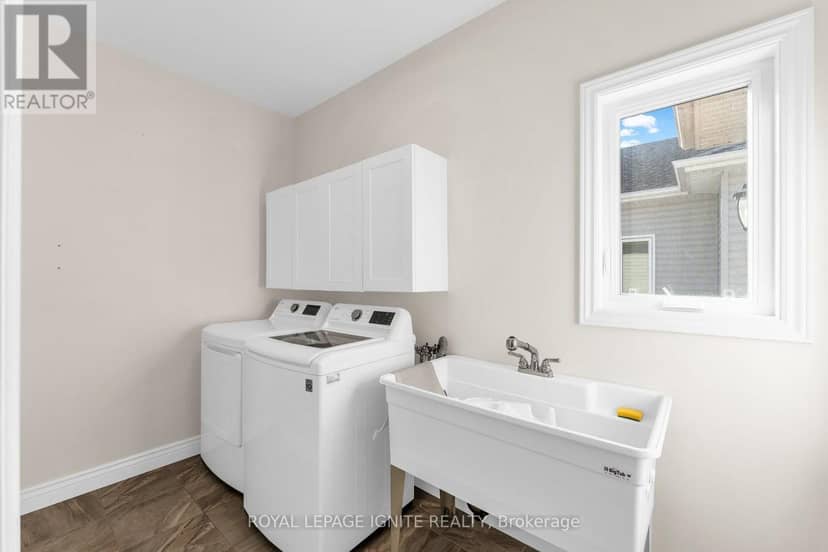 1234 Mazzolin Crescent — photo 18 of 40