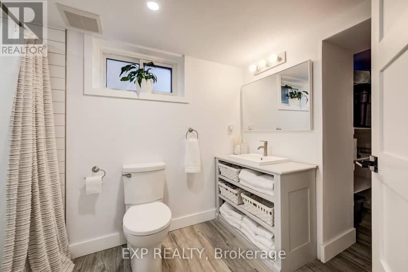 36 Crestwood Avenue — photo 25 of 37