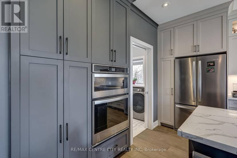 151 Robin Ridge Drive — photo 19 of 40