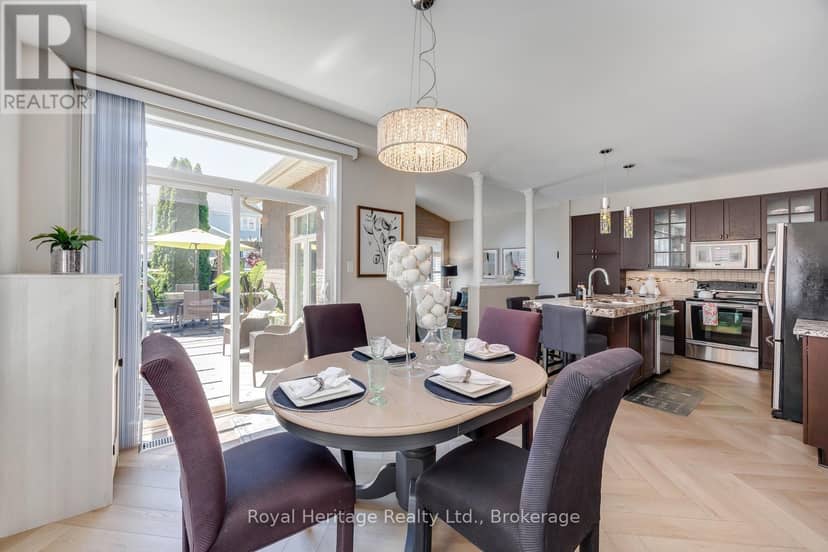 6 Goodall Crescent — photo 13 of 40