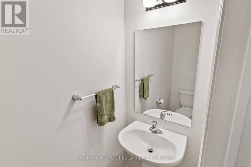 23 Tabaret Crescent — photo 27 of 40