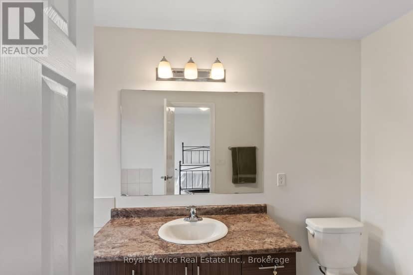 23 Tabaret Crescent — photo 28 of 40