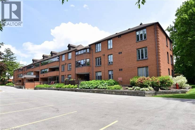 150 WILSON Street W Unit# 303, Ancaster