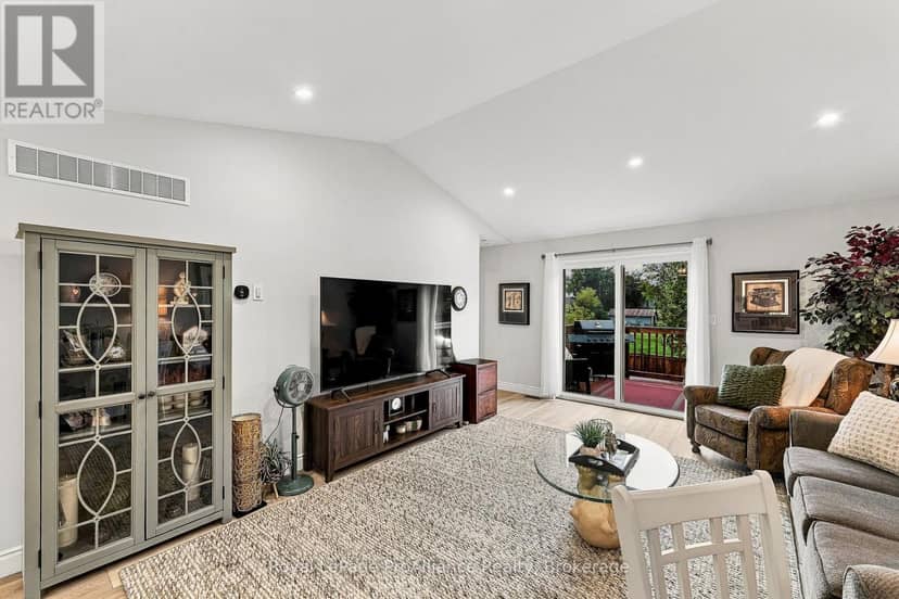 17 Clayton John Avenue — photo 16 of 40