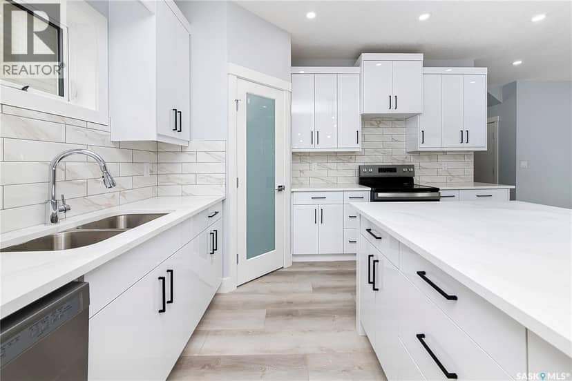 215 Taskamanwa STREET — photo 14 of 40