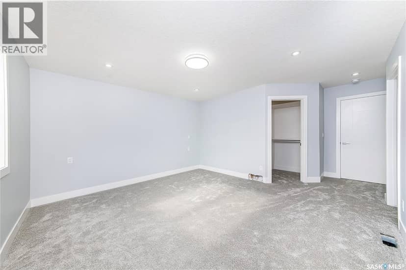 215 Taskamanwa STREET — photo 33 of 40