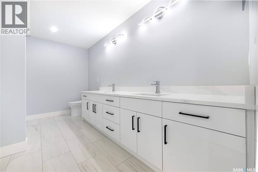 215 Taskamanwa STREET — photo 36 of 40